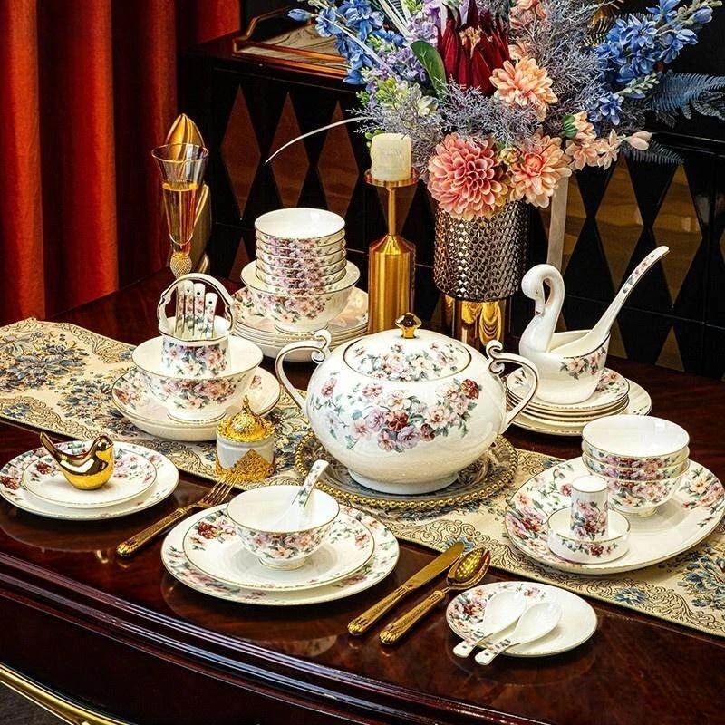 

Посуда из костяного фарфора, наборы для сервировки стола, высококачественные керамические тарелки для дома