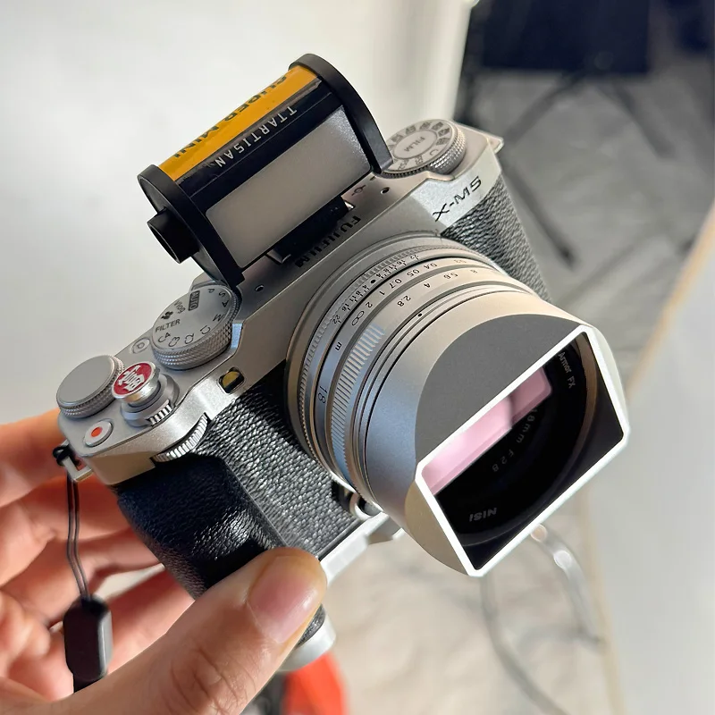 VOIGTLANDER 27mm F2 COLOR-SKOPAR 18mm F2.8用メタルスクエアレンズ