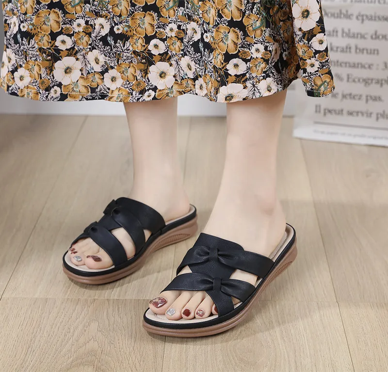 

Womens Summer Slippers Light Weight Girls Casual Peep Toe Shoes Outdoor 2025 Wedge Platform Flip Flop Beach Slides