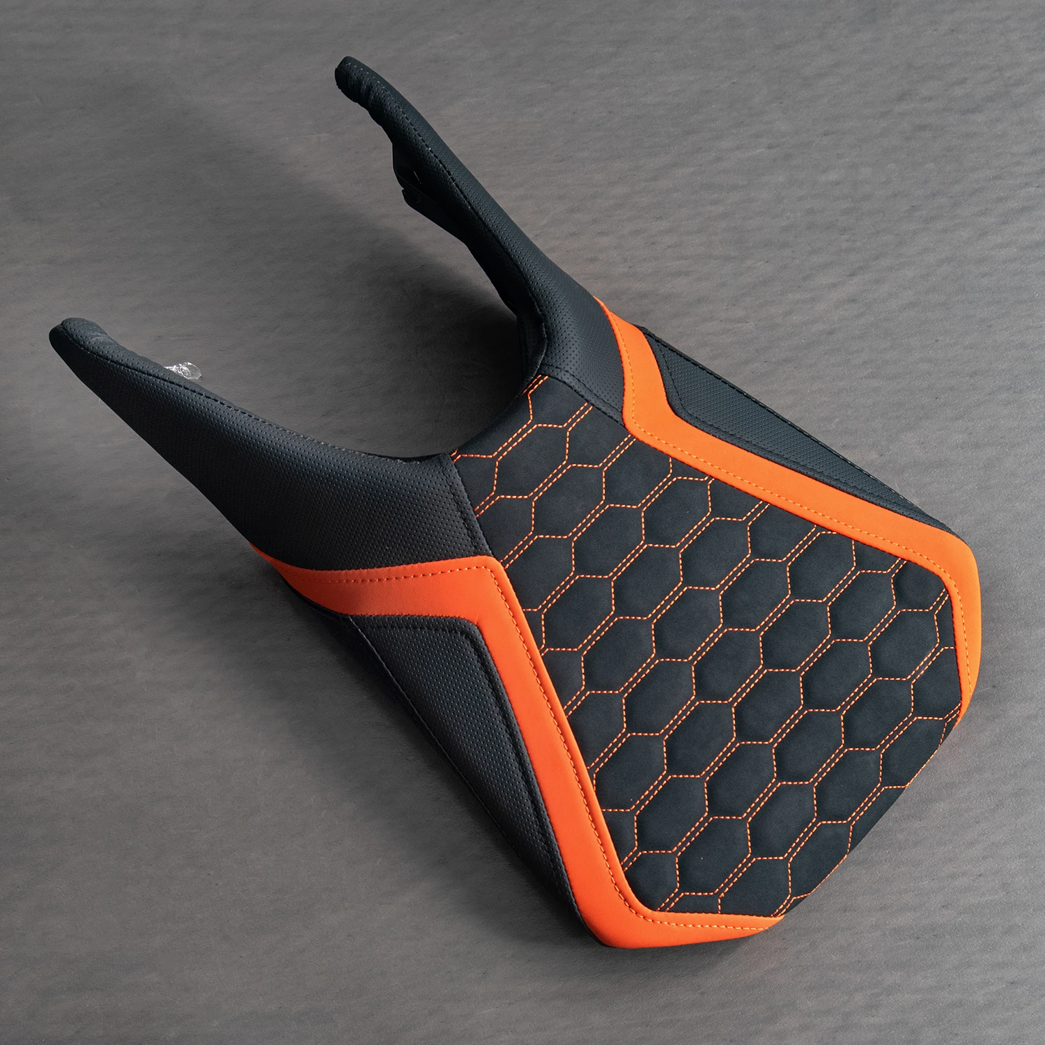 

Lowered Front Seat Cushion for KTM Duke 390 Driver Seat Lowering Cushion Height-Reduced Front Rider Seat for Duke390 2017-2023