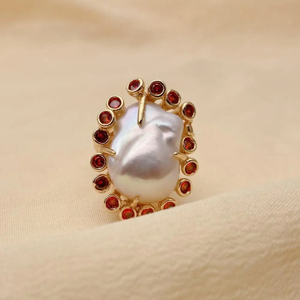 

Y·YING Cultured White Baroque Pearl Orange Cz Ringer Ring Adjustable