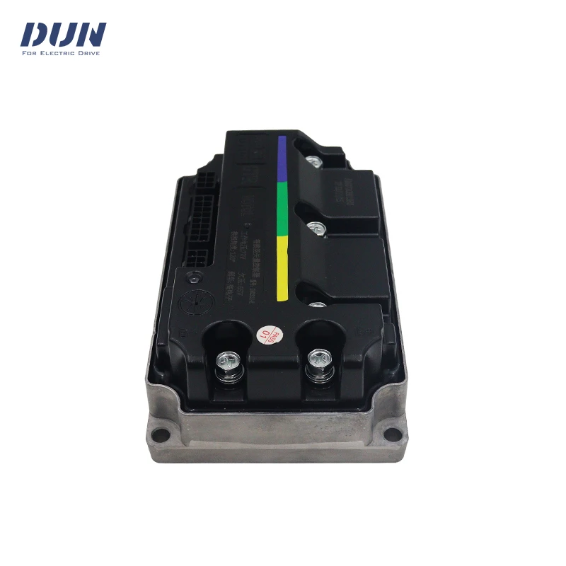 

VOTOL EM100/2 GTR BOOST 150A Peak 450A Бесщеточный контроллер постоянного тока для внутриколесного двигателя средней передачи мощностью 3000 Вт