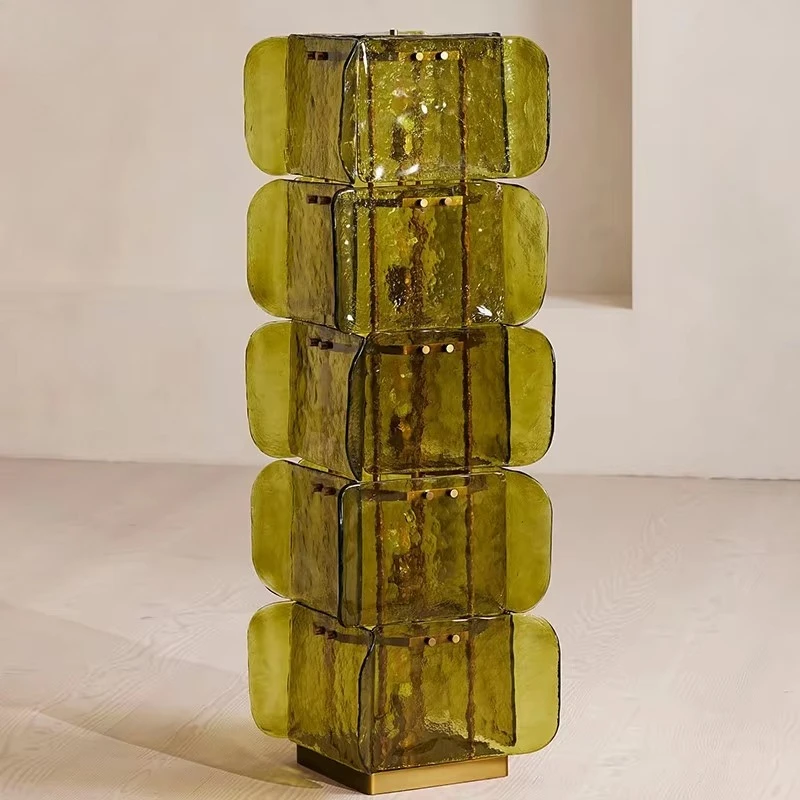 Luxury art glass floor lamp, post-modern design hotel villa model room, medieval style floor lamp