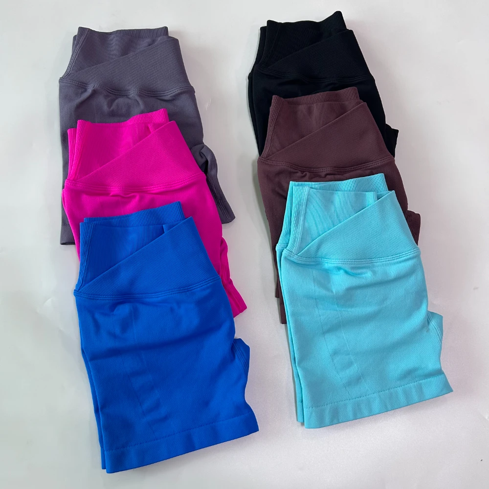 Pericic 4,5'' Yoga-Shorts für Damen, Kreuzmuster, Niedriger Bund, Gerippte Nahtlose Gym-Shorts, Workout-Fitness-Shorts mit Scrunch-Butt-Effekt, Sport-Laufshorts – Detail 10