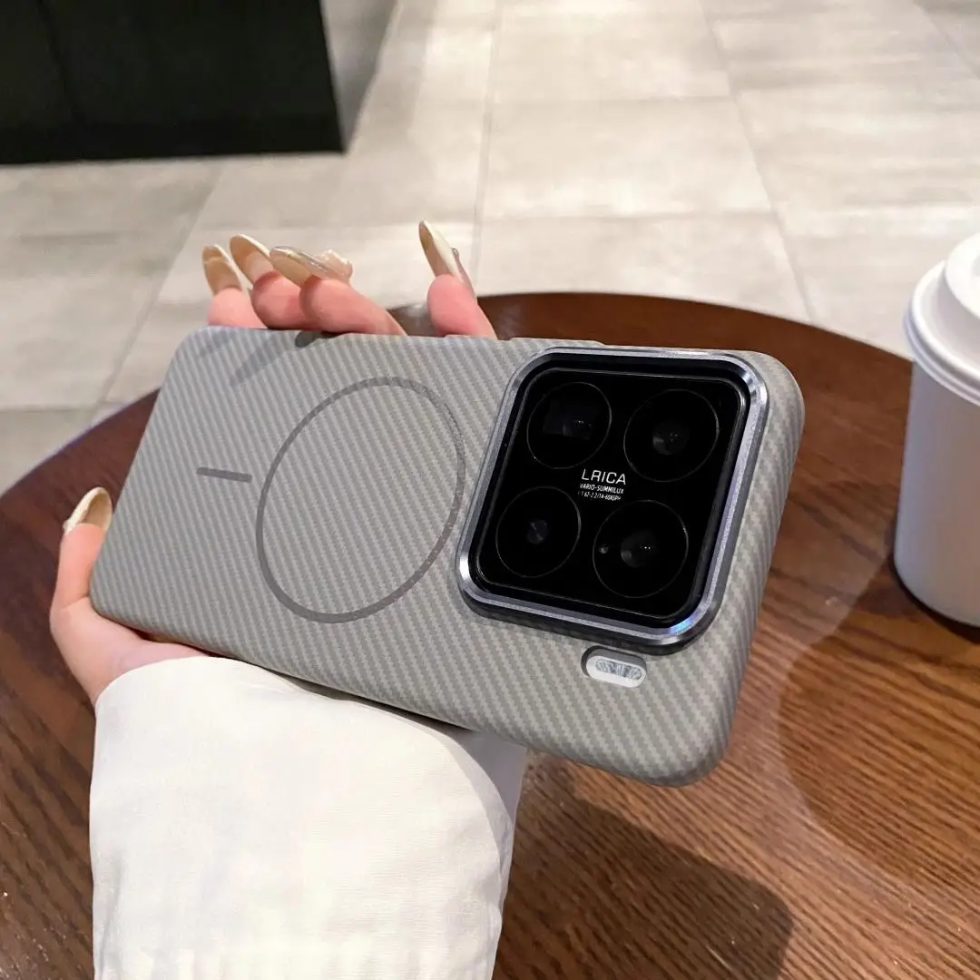 

For Xiaomi Mi 15 Pro 15 Ultra Case Hard carbon fiber pattern Magnetic Wireless charging Cover Case For Xiaomi Mi 15 14 Pro Shell