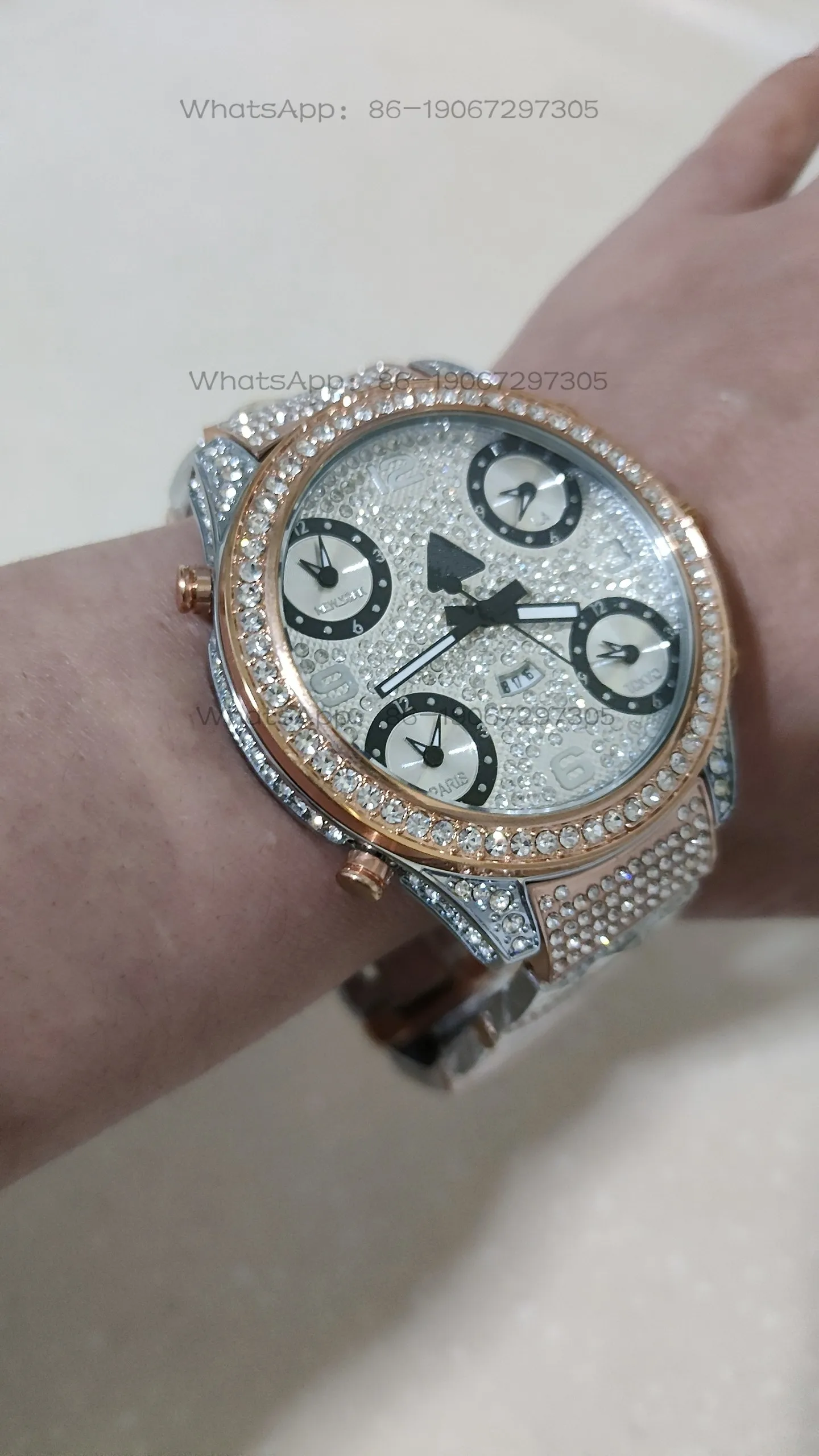 Large plate quartz gypsy couple gold high-end steel belt rhinestone watch view 4