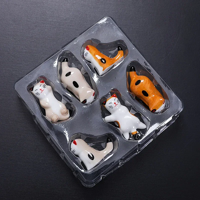 6pcs/set Chopsticks Pillow Chopstick Rest Home Decoration Cat Chopsticks Forks Holder Chopsticks Holder Spoon Holder Pen Holders