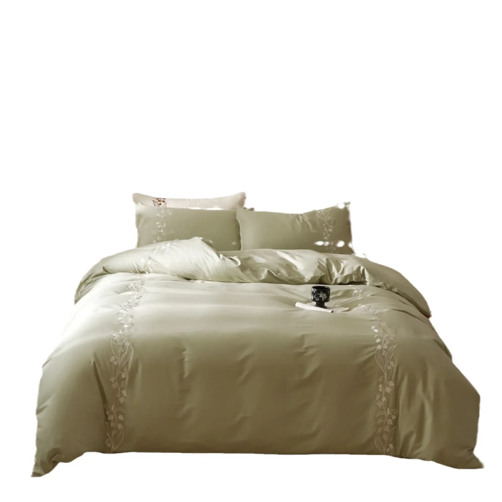 

Light luxury, long staple cotton, embroidery four piece set, cotton quilt cover, girl's heart, high end bedding