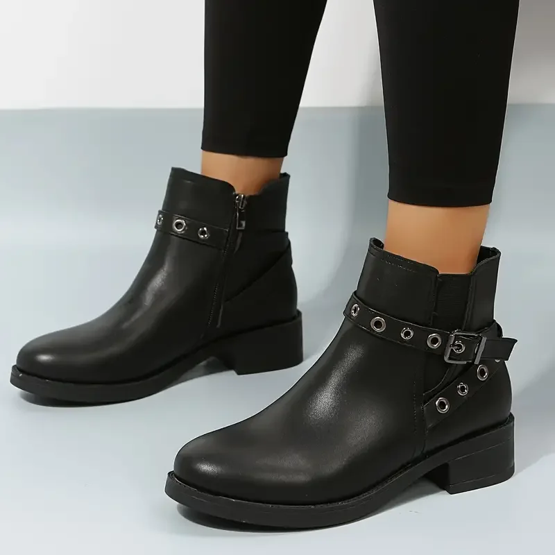 

New short boots for autumn and winter 2024, women's round head lace-up muffin bottom boots, British flanged casual boots