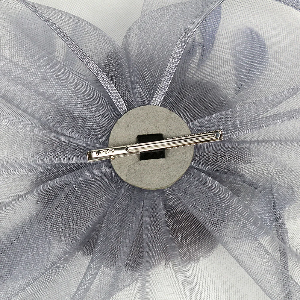 

Серая шляпа с большим цветком, повязка для волос, креативная вечеринка, коктейльный головной убор, головной убор для женщин, обруч для волос