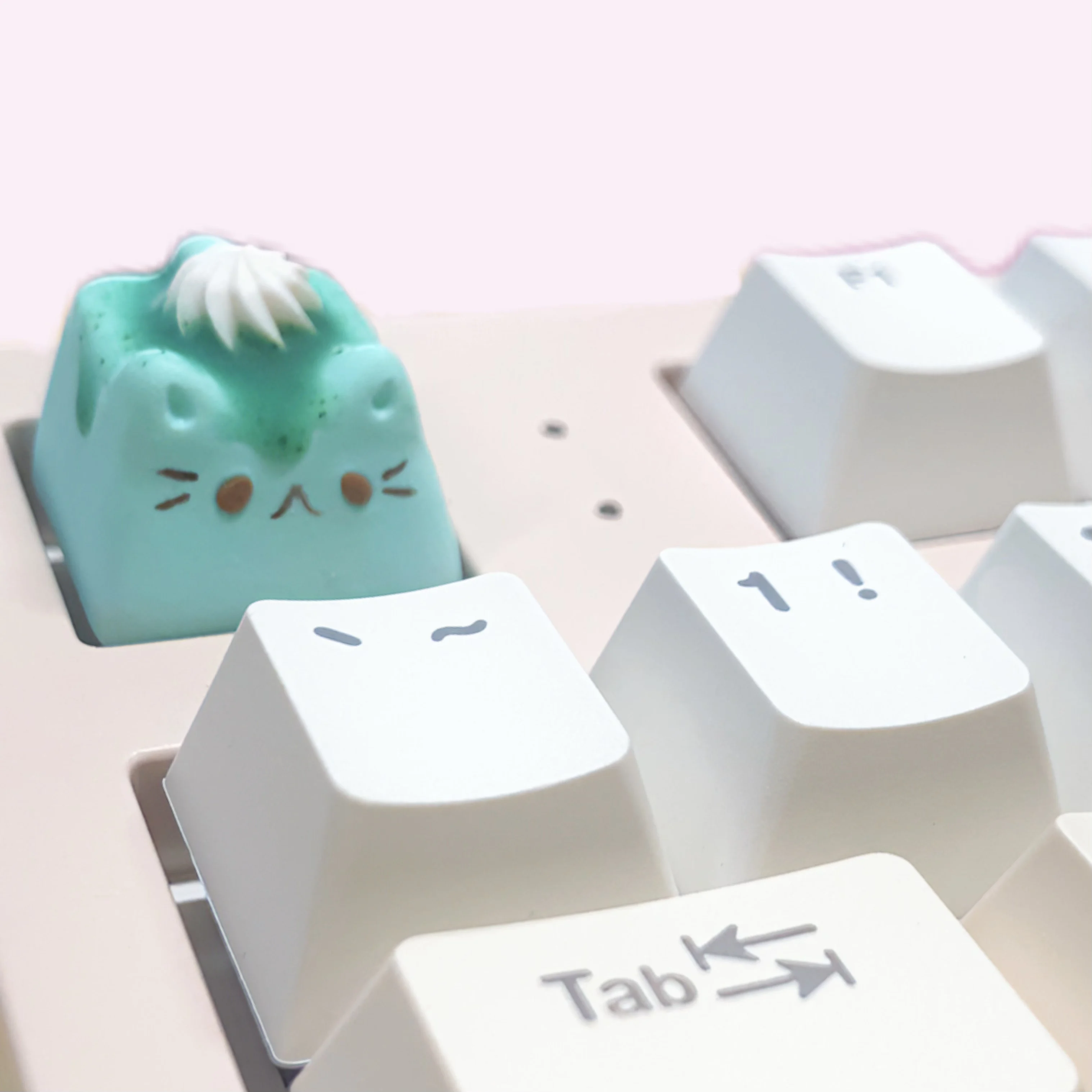 1 Piece Cartoon Cream Cat Keycaps ESC Key Personalized stone plastic clay key cap pink cat cute gift Mechanical Keyboard Keycaps