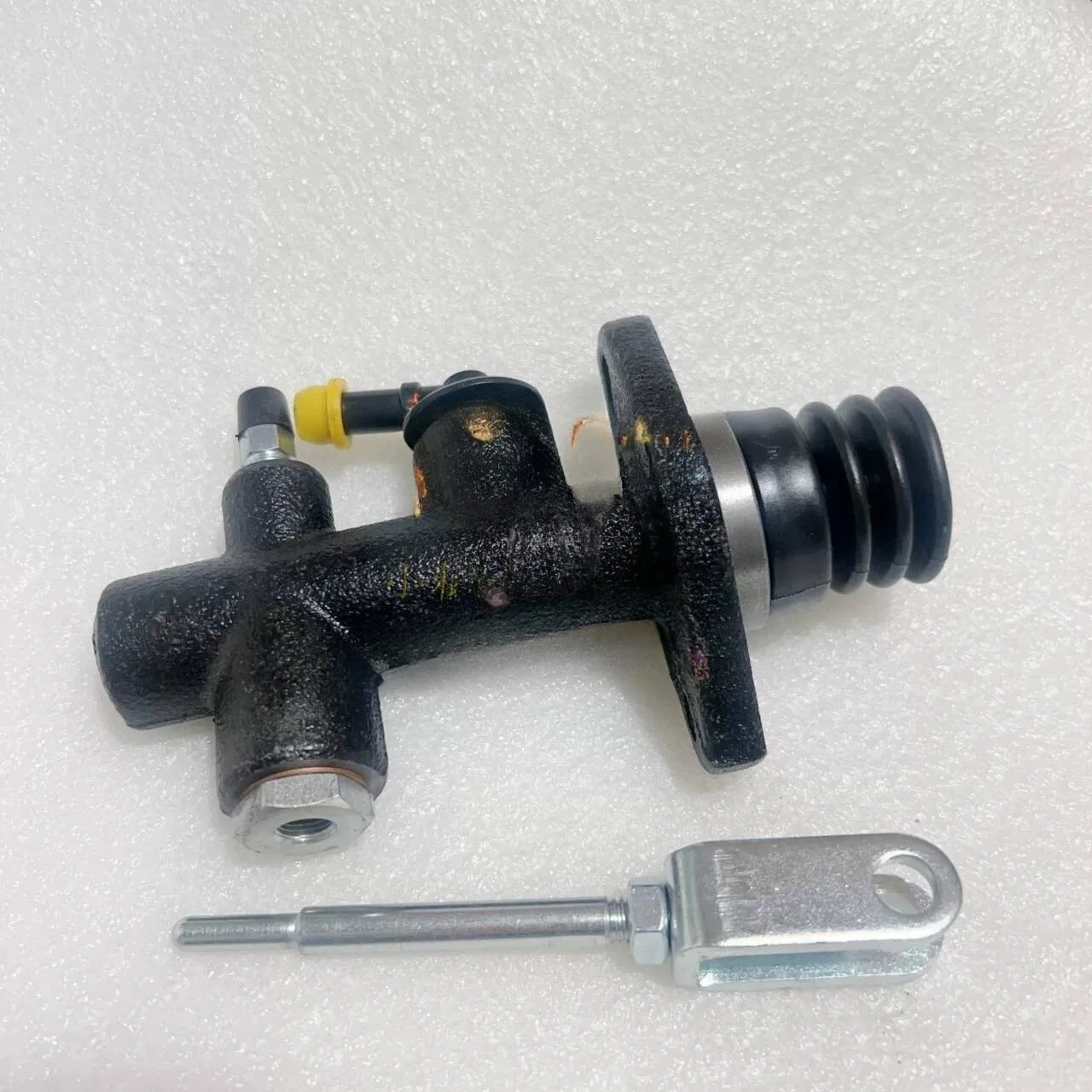 3EB-36-61180 Forklift parts, brake master pump FD, G10-25T