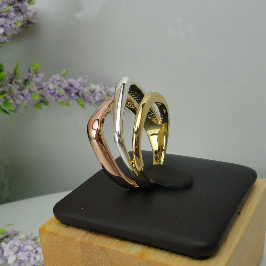 Yuminglai  Dubai Jewelry Fashion Ring for Women Three Tones Rings FHK15522