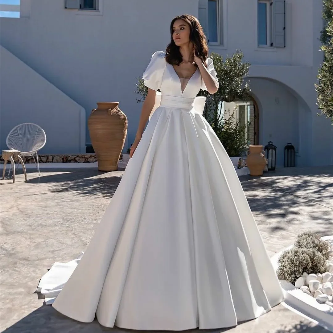 Elegant Long Satin V-Neck Wedding Dresses With Pockets/Bow A-Line Short Sleeve Sweep Train Garden Bridal Gown Zipper  Dresses