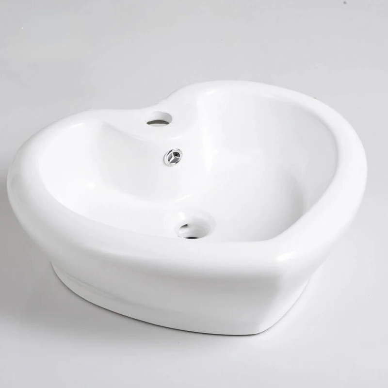 

Bathroom New Love Heart Shaped Household Ceramic Wash Basin Creative Personality Art Above Counter Basin Wash Basin 853