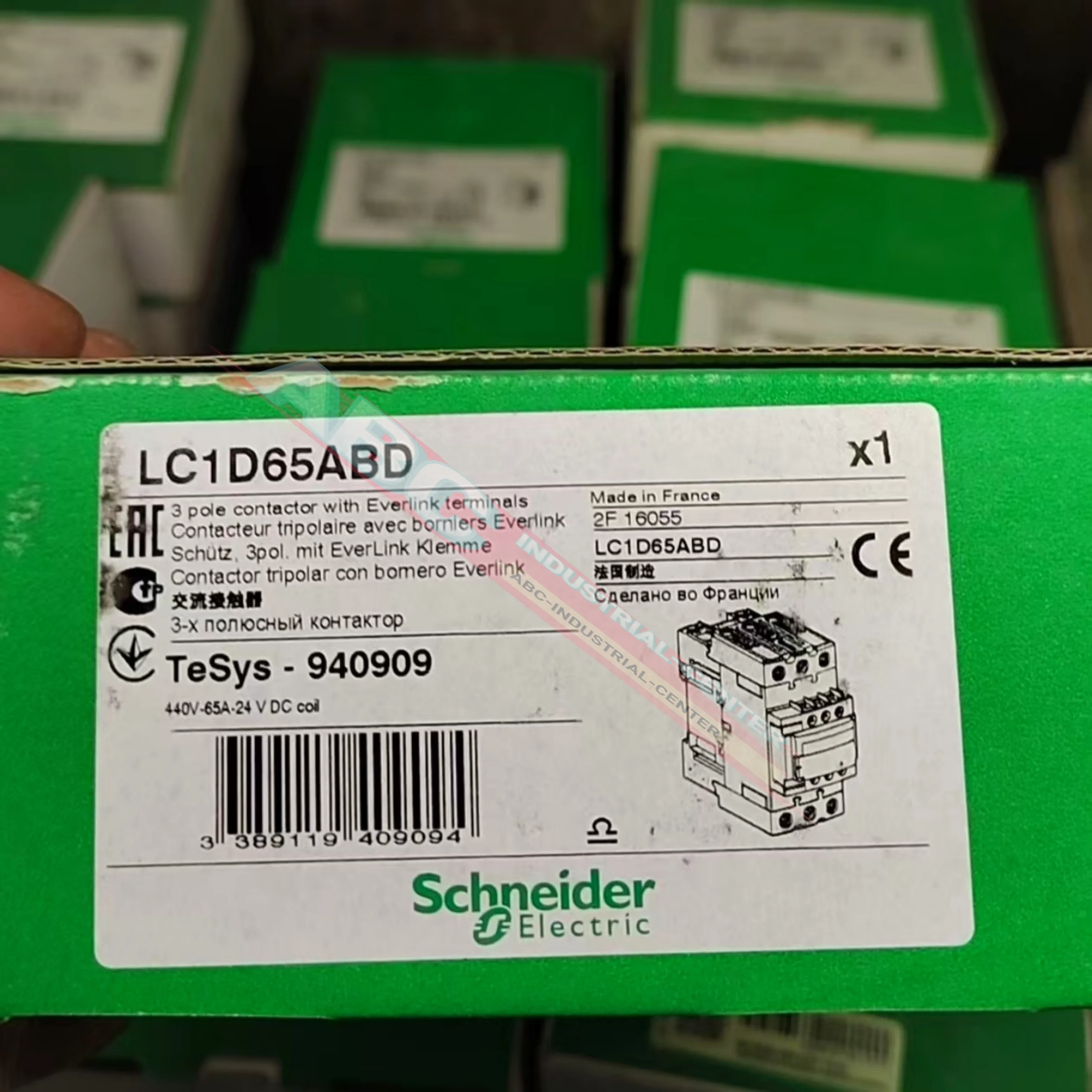 

LC1D65ABD LC1D65B7C brand new Contactor