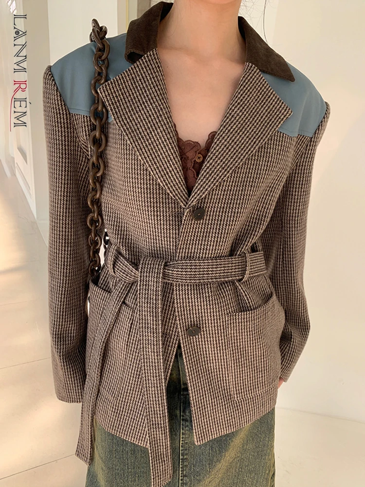 

[LANMREM] Vintage Spliced Contrast Color Blazers Women's Belt Gathered Waist Office Lady Plaid Jackets 2025 Spring New 26C1630