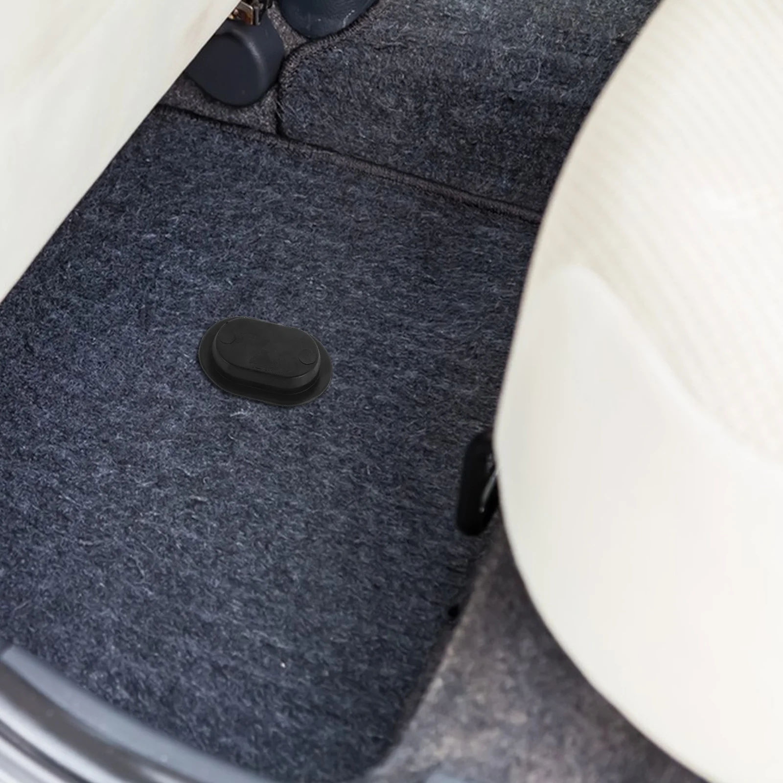 

4Pcs Rubber Floor Drain Plugs Oval Shaped Car Floor Pan Drain Plug Replacement Durable Waterproof Black Foot Pad Cover
