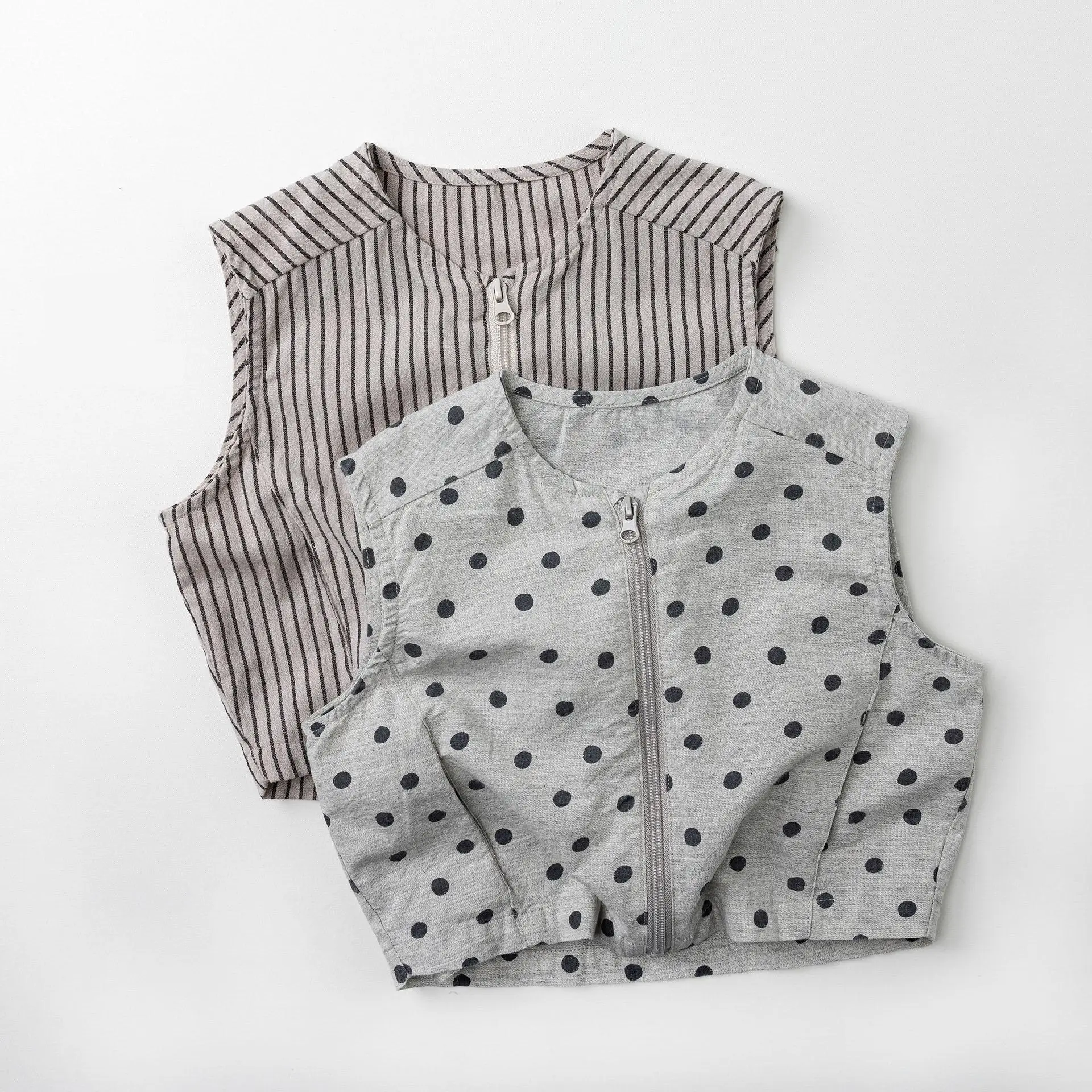 

2026 Summer New Children Sleeveless Dot Striped Vest Boys Girls Thin Cotton Cardigan Cute Baby Tops Fashion Kids Clothes