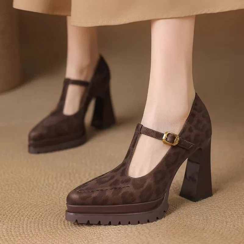 

Туфли на одинарном каблуке с леопардовым принтом, новые осенние низкие туфли на платформе с острым носком и неглубоким носком на одном ремешке