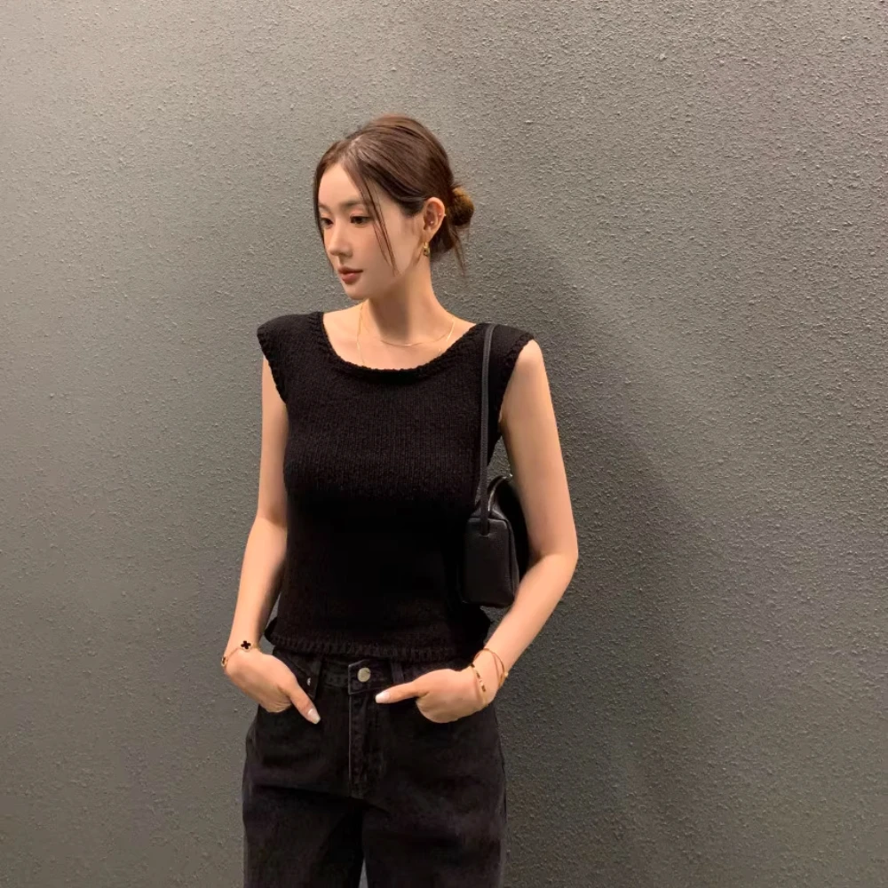 Simple Solid Backless Bandage Sleeveless Knitted Pullover Women 2025 Summer Retro Slim Fit Versatile Crop Top Sweater
