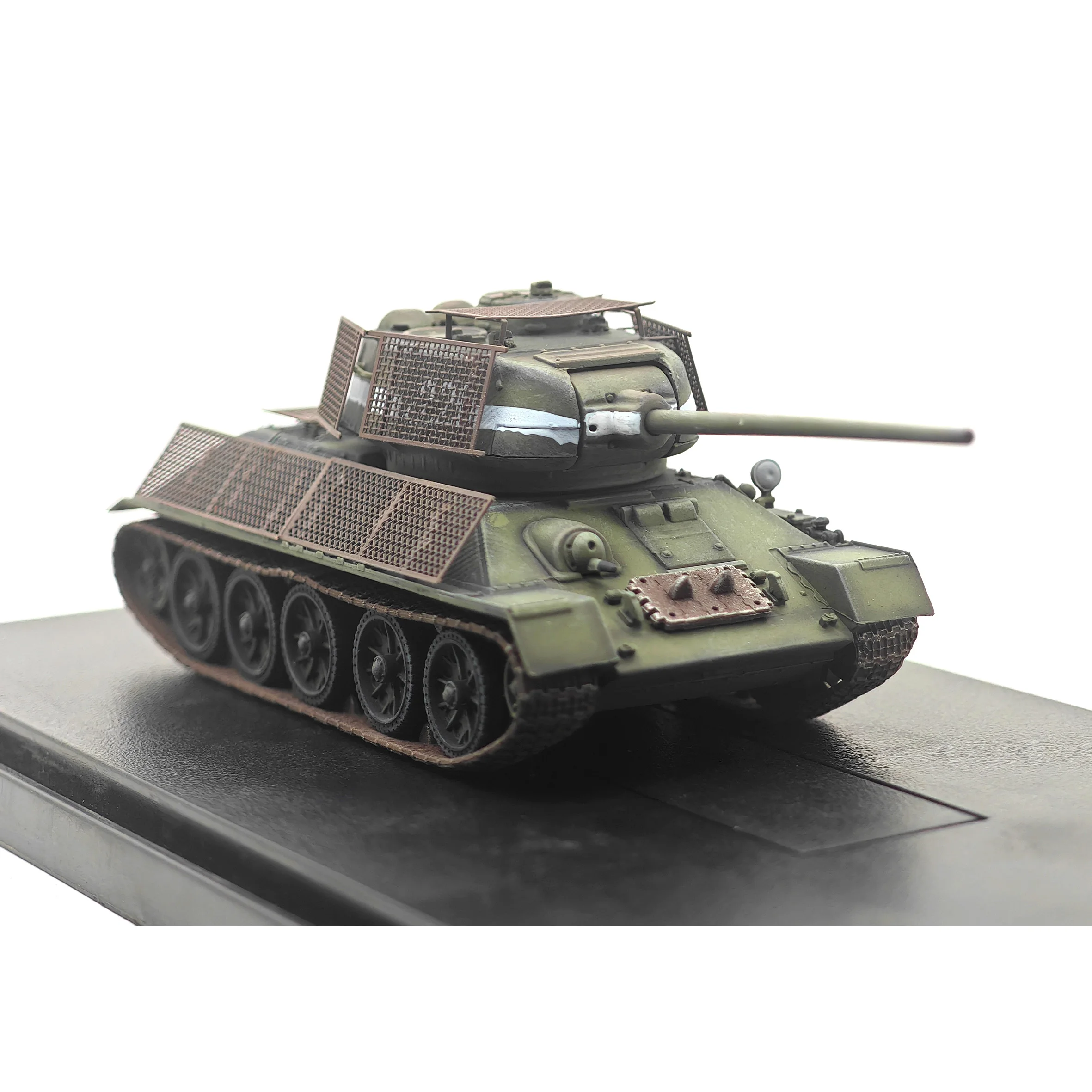

DG 63166 1/72 WW2 Soviet T-34/85 Tank (Armored) Eastern Route 1944 Static Finished Model