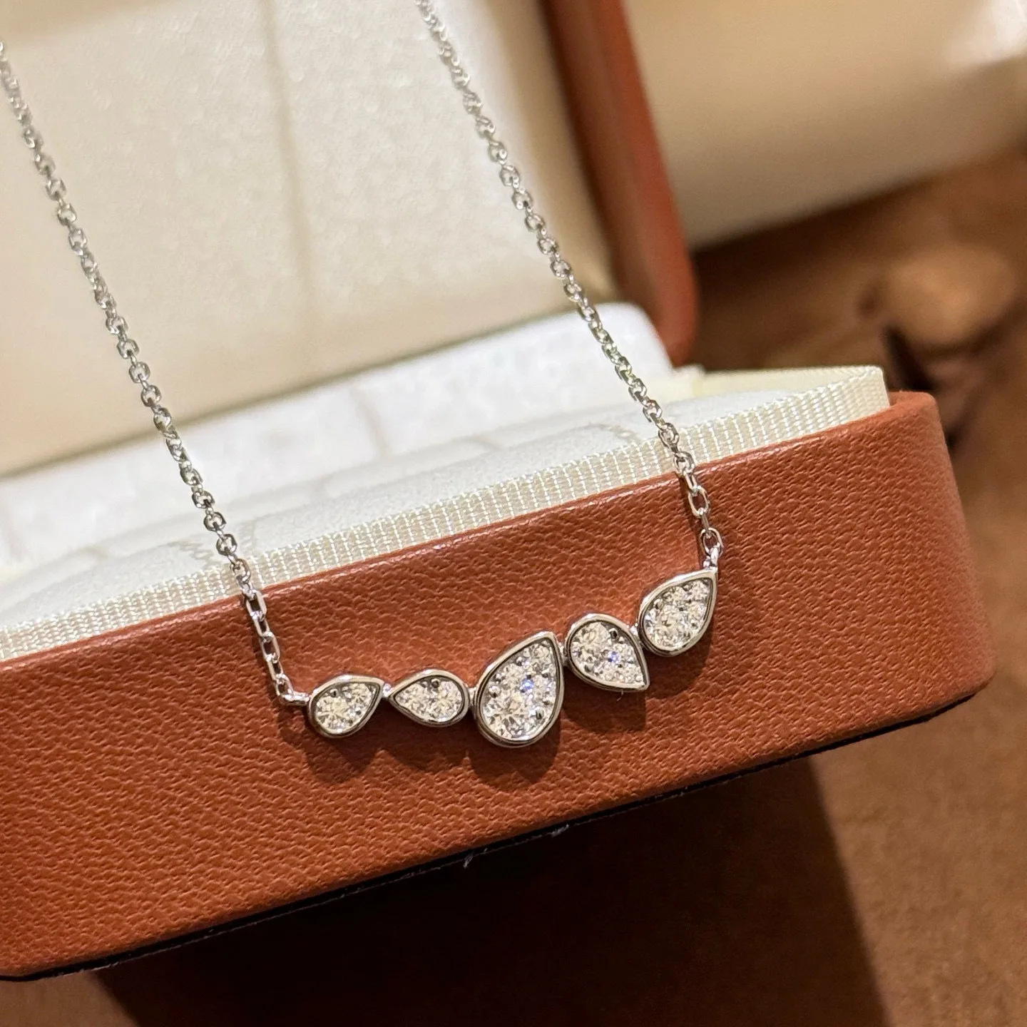 

100% 925 Sterling Silver Pave AAA Zircon Water Droplet Dewdrop Shape Necklaces For Women Fine Jewelry