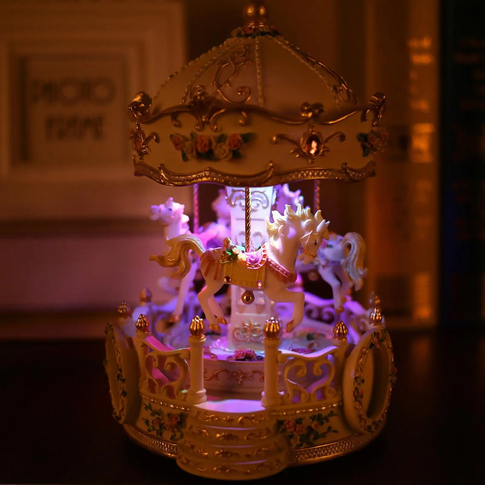 Carousel Horse Music Box Gifts Luxury Color Change LED Light Music Box Luminous Rotating 3 Horse Music Box for  Granddaughter