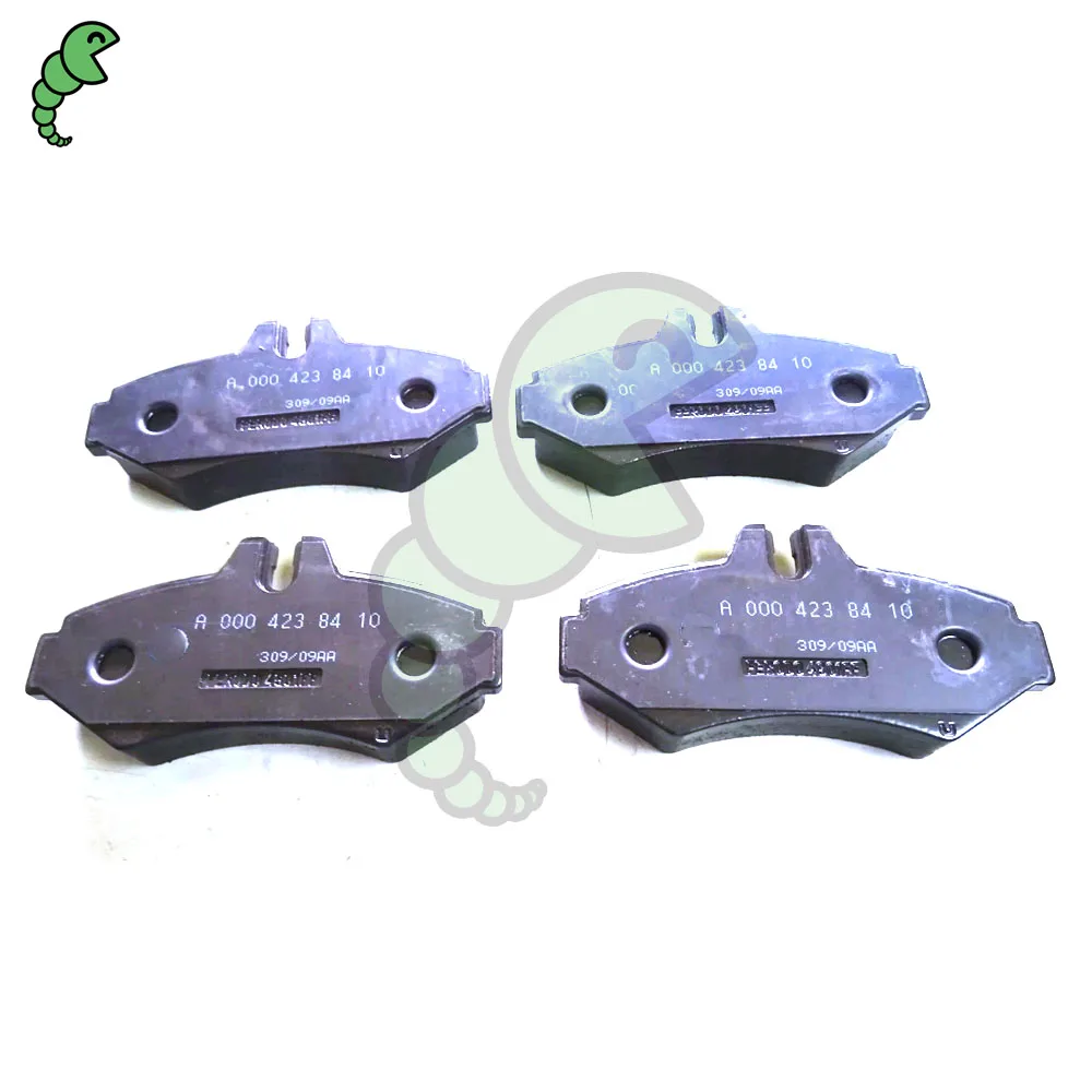 A0044202520 A0034204720 A0034202420 مجموعة وسادات الفرامل الخلفية لمرسيدس 741/742 0044202520 0034204720 0034202420 #1