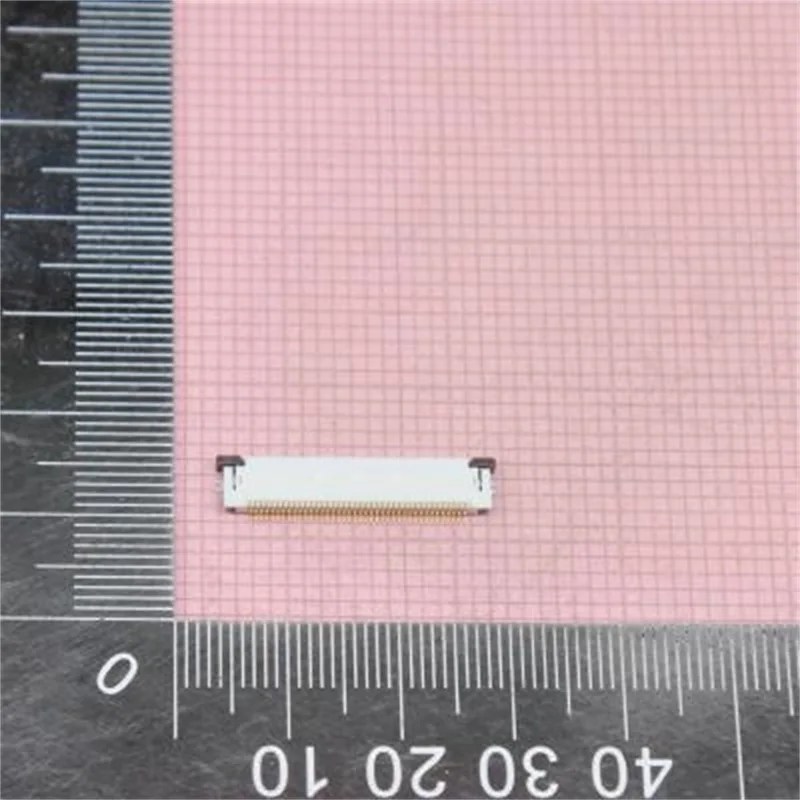 1Pcs/Lot   54104-4031   MOLEX Easy-On FFC/FPC Connector, 0.50mm Pitch, Slider Series, Right-Angle, Top Contact, 2.00mm Height