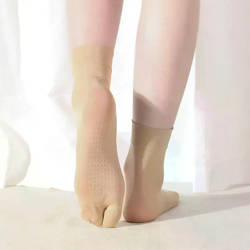 1 Pair Silk Socks Solid Color Two Finger Sock Women's Silicone Sole Anti Slip Stockings Summer Nylon Breathable Sheer Sock
