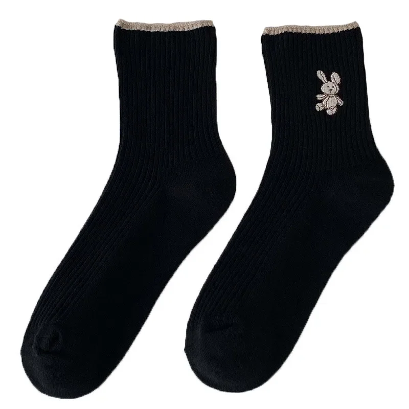 Women Socks New Fashion Cute Comfortable Breathable Socks Japanese Style Cute Rabbit Embroidery Casual Girls Sweet High Quality