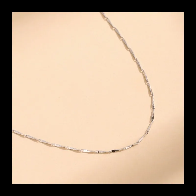 خمر S925 الفضة الجديدة سلسلة بذور البطيخ مزاجه قلادة أنيقة المتخصصة تصميم الراقية سلسلة الترقوة النسائية