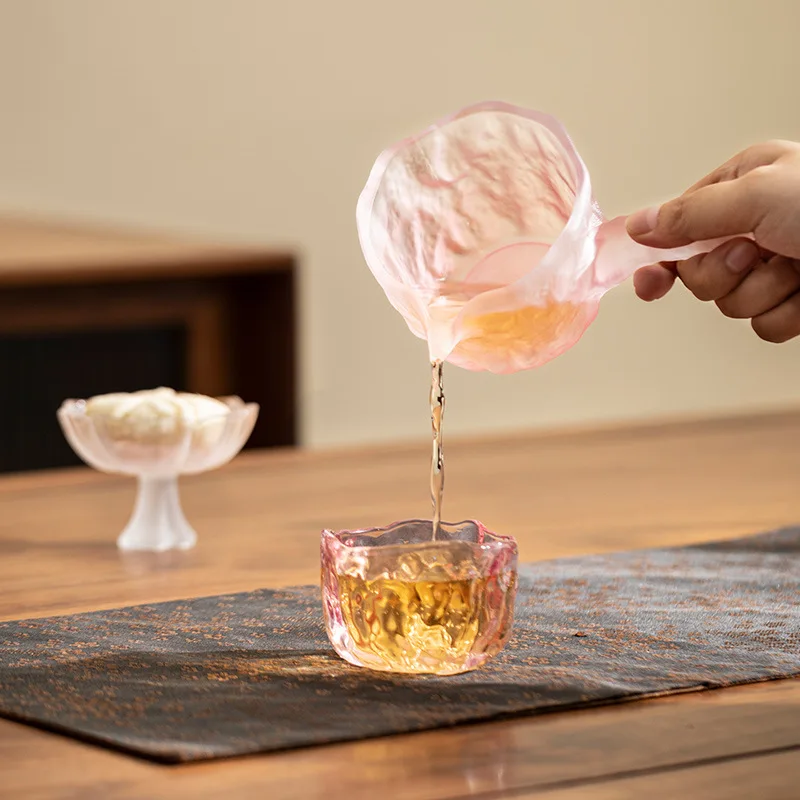 Lotus Pond Moonlight Glazed Side Handle Fair Cup for Home with Handle Fair Cup Tea Sea Tea Distributor Even Accessories