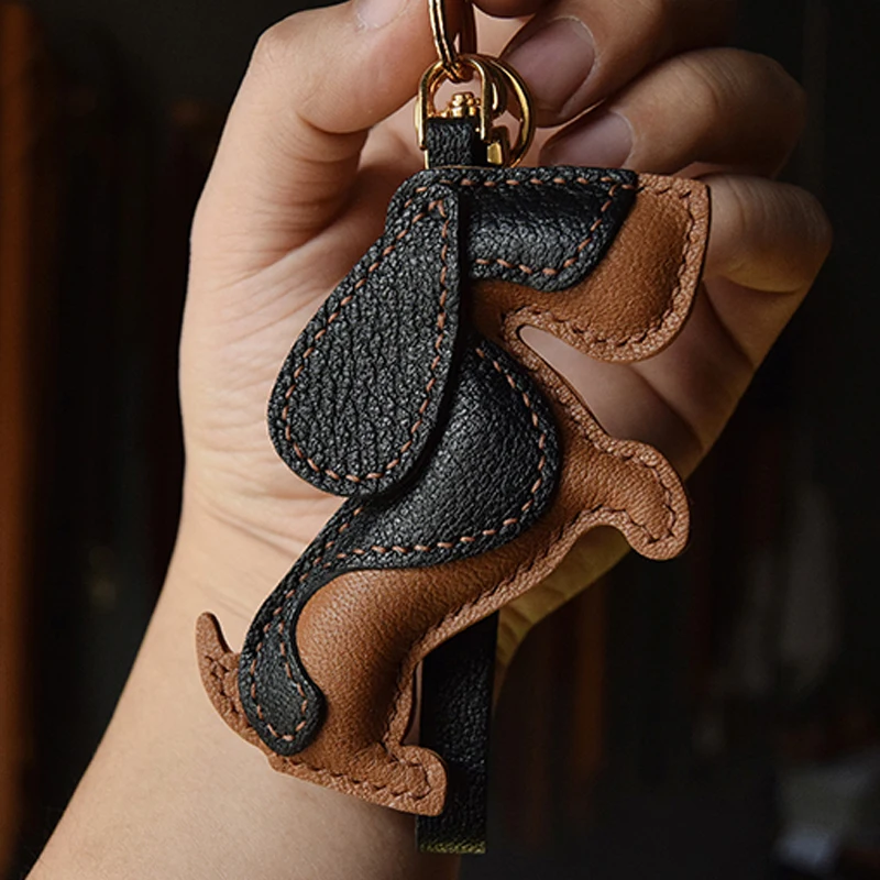 Basset Hound Handmade Leather Keychain 3D Doggy Keyring Gift for Dog Lovers