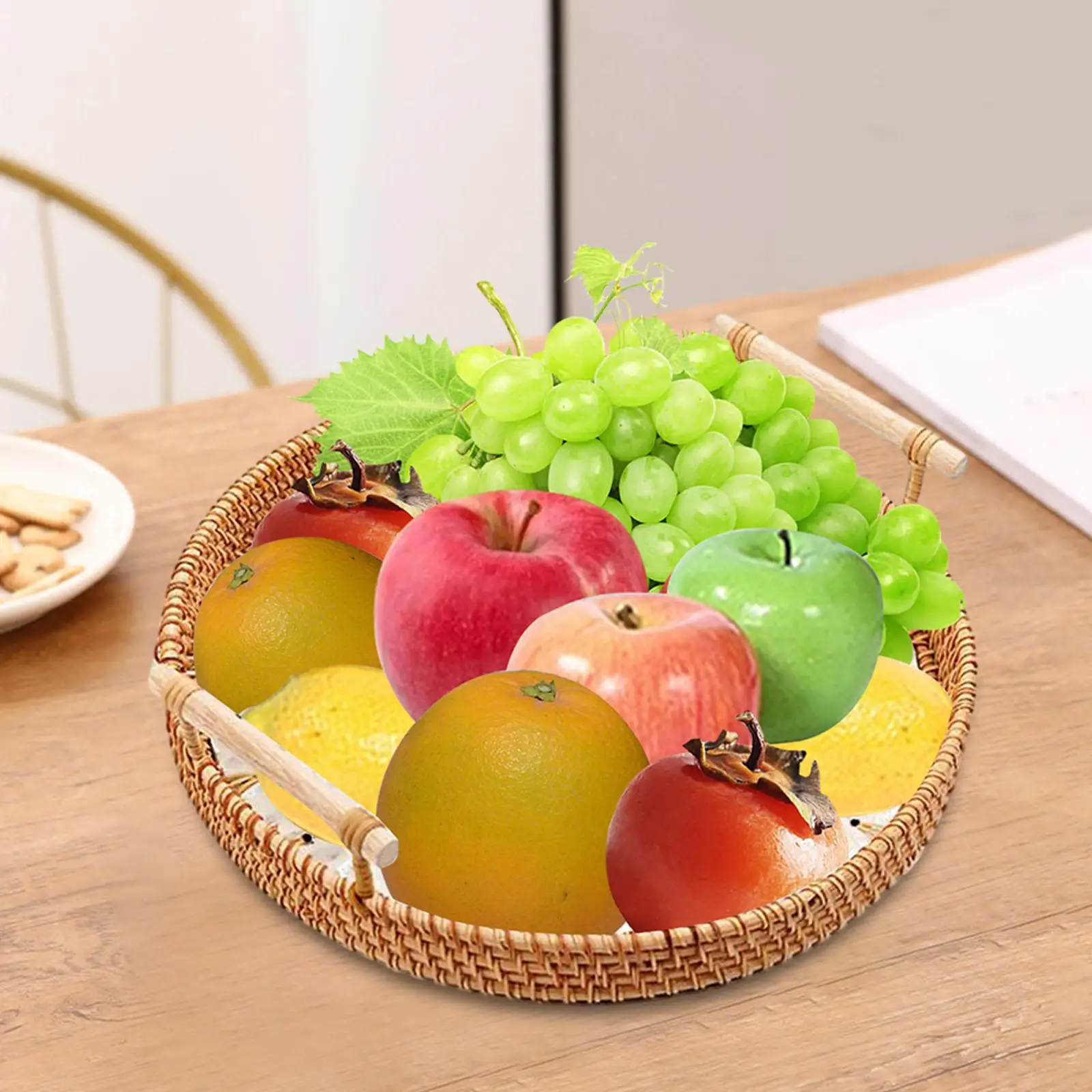 ถาดเสิร์ฟหวายถาดเก็บของตกแต่งสําหรับโต๊ะห้องนั่งเล่นร้านอาหาร