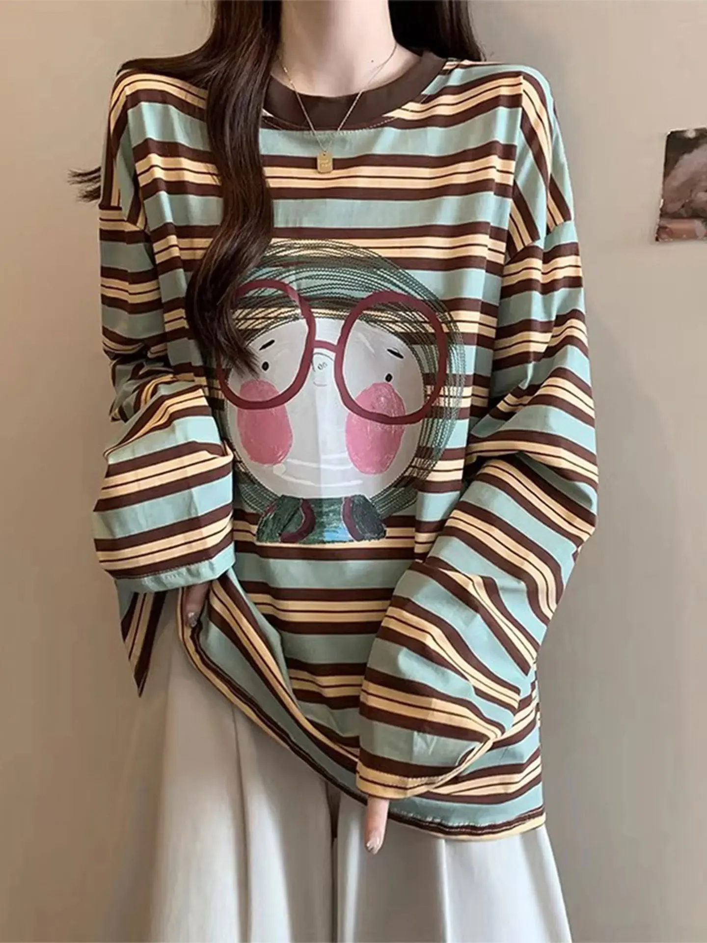 

Свободная повседневная женская футболка с длинным рукавом больших размеров, весенняя, в американском стиле, модная, с цветными блоками и полосками