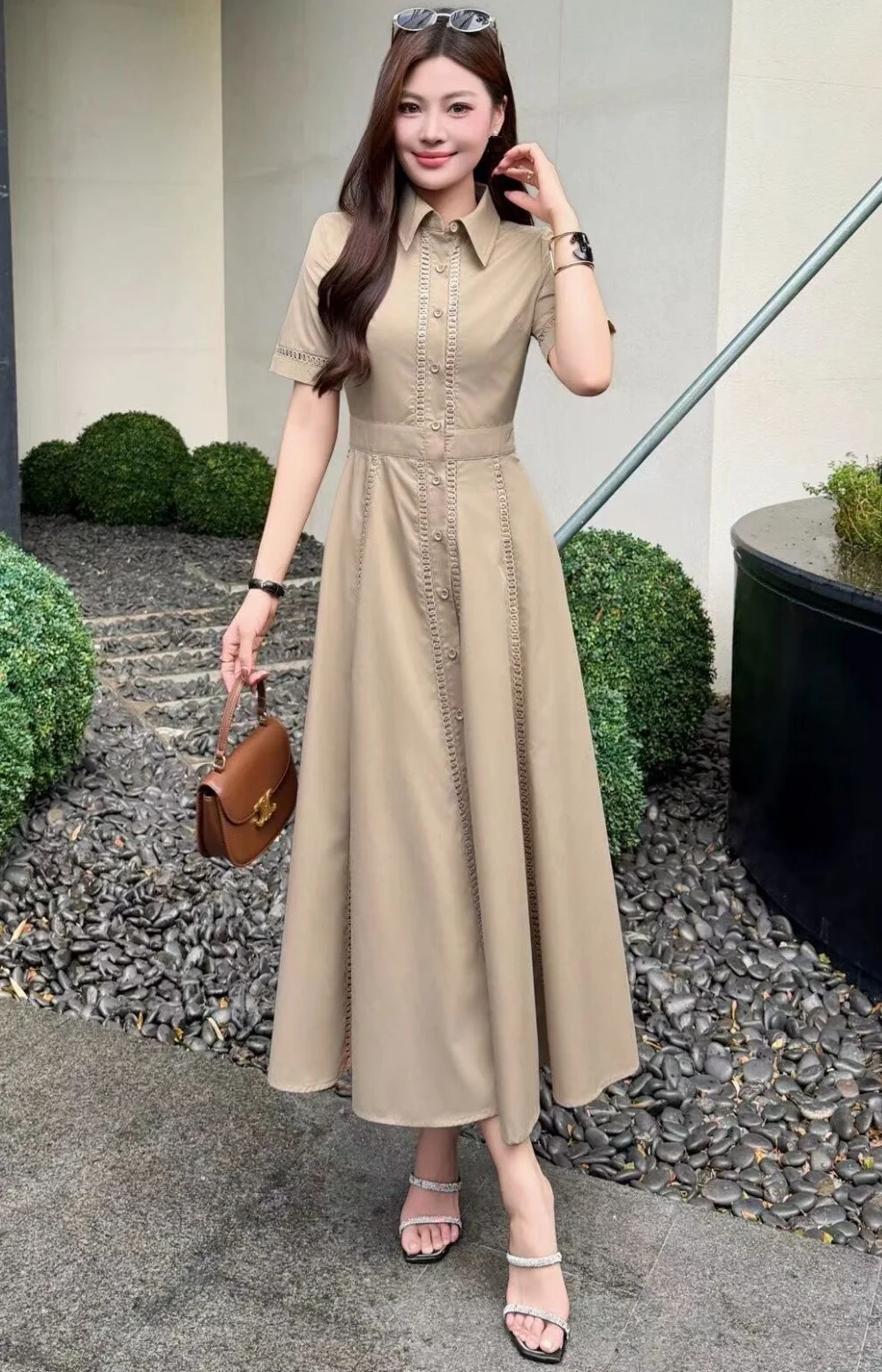 

Top Quality New Summer Dress 2026 Fashion Style Lady Turn-down Collar Hollow Out Embroidery Short Sleeve Dark Blue Khaki Dress