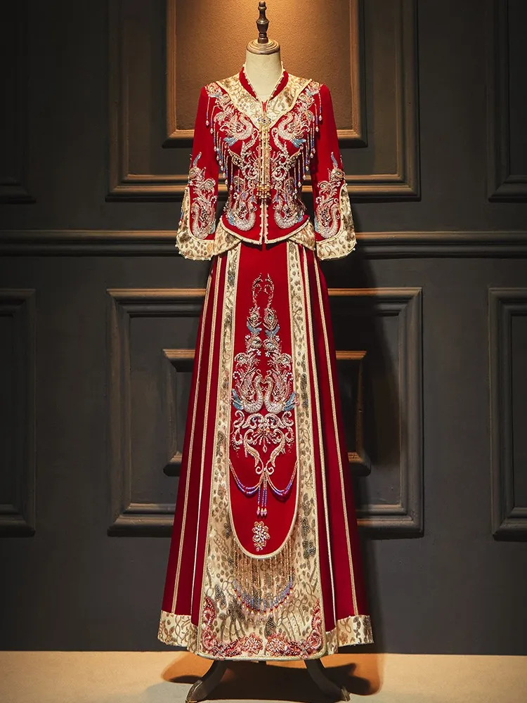 

New wedding dress pavilion Chinese-style dragon and phoenix collar toasting for women