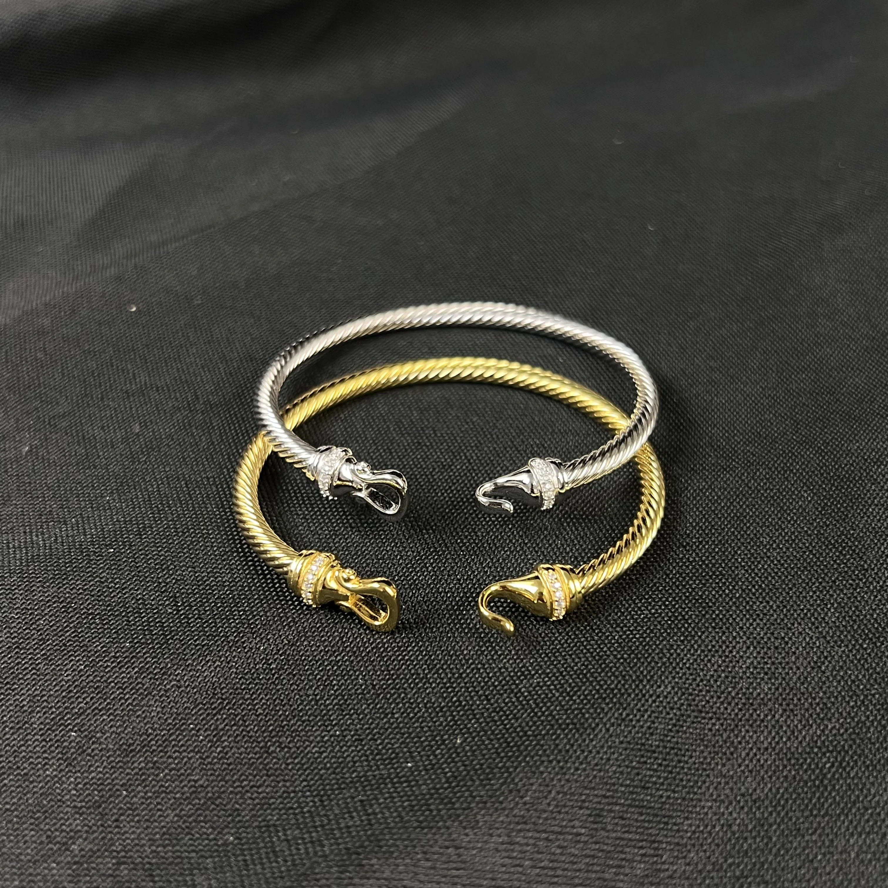 S925 فضة 2025 جديد 4 مللي متر الماس هوك سوار محايد موضة الاتجاه الرجعية الكلاسيكية شخصية فاخرة مجوهرات هدية #1