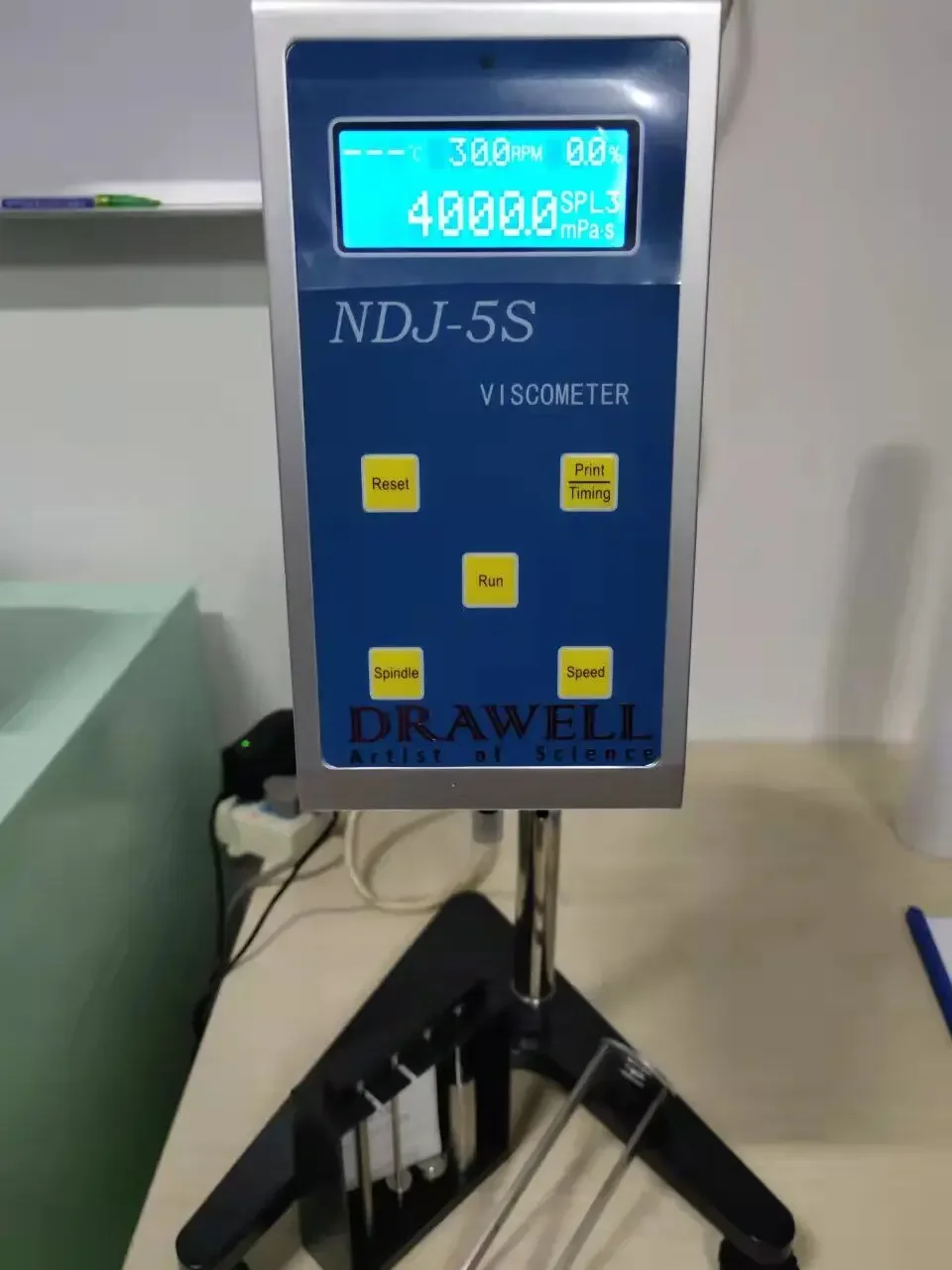 NDJ-5S Laboratory Economical Digital Rotary Glue Resin Shampoo Viscometer Rotational Viscometer