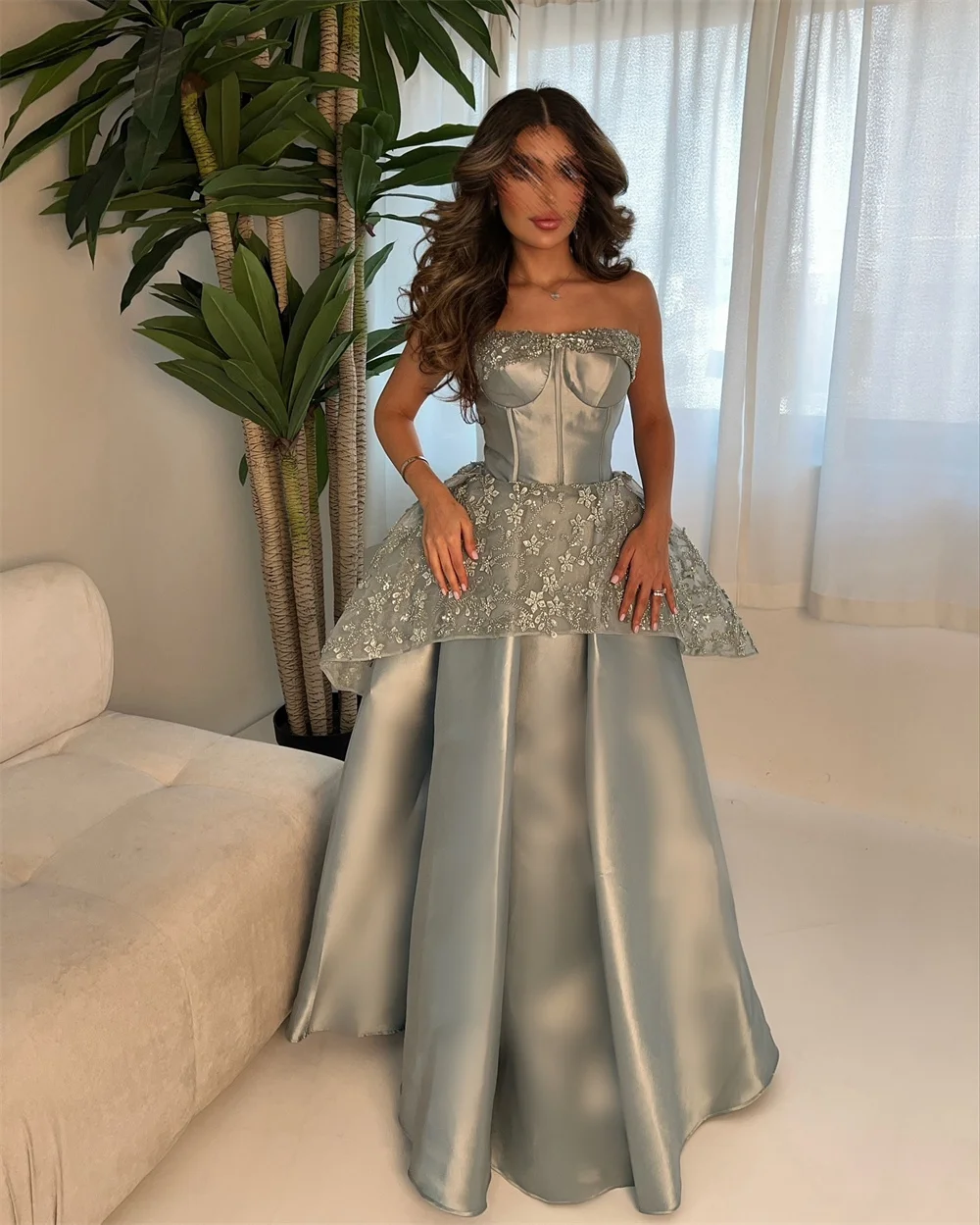 Robe de Soirée Personnalisée, Tenue Formelle de Bal, Sans Bretelles, Longueur au Sol, Jupes à Paillettes, Drapées, Tulle, Perles, Fibre, pour Occasions