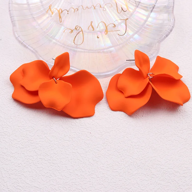 أقراط أكريليك بشرابة بتلات بوهيمية متفجرة ، مجوهرات بلون الحلوى ، أقراط أنيقة مطوية