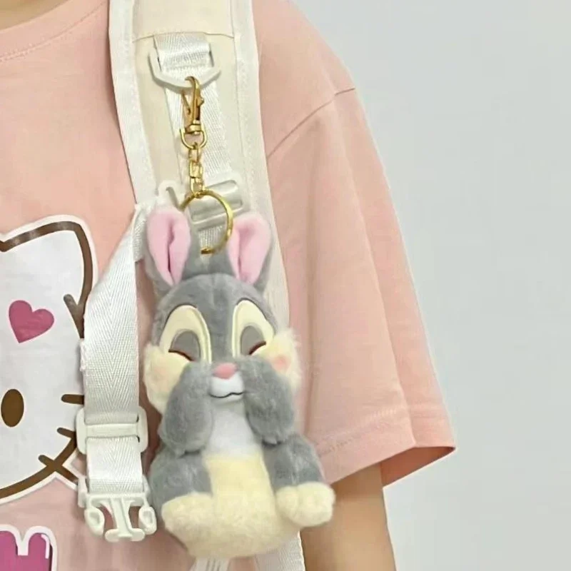 น่ารัก Thumper/Bunny ตุ๊กตาตุ๊กตาจี้พวงกุญแจกระเป๋าเป้สะพายหลังตกแต่งตุ๊กตาการ์ตูนอุปกรณ์ต่อพ่วงวันหยุดของขวัญสําหรับคนรักและเพื่อน