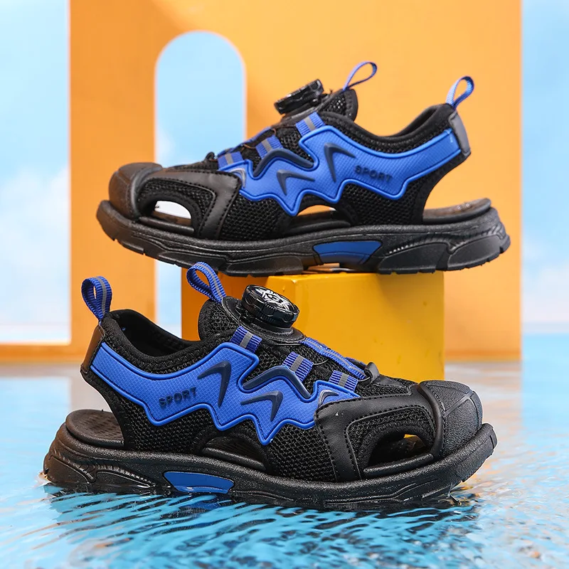 Jungen schuhe, Sandalen, Zehen kappe, 2024 neue Sommer-Strand netz schuhe für Kinder, mittlere und große Jungen, drehbare Knopfs andalen