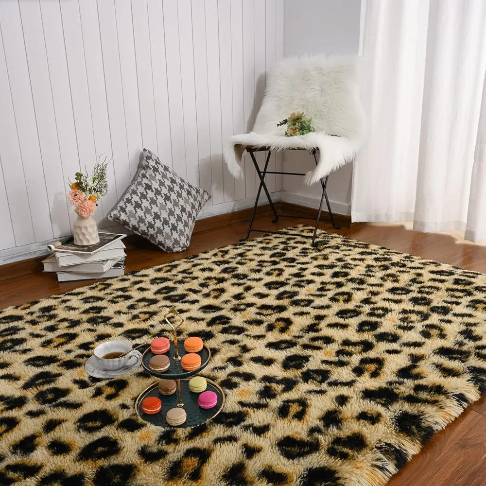 

Luxurious Cheetah Print Faux Fur Rug for Kids and Living Spaces, Soft and Comfortable Animal-Themed Carpet