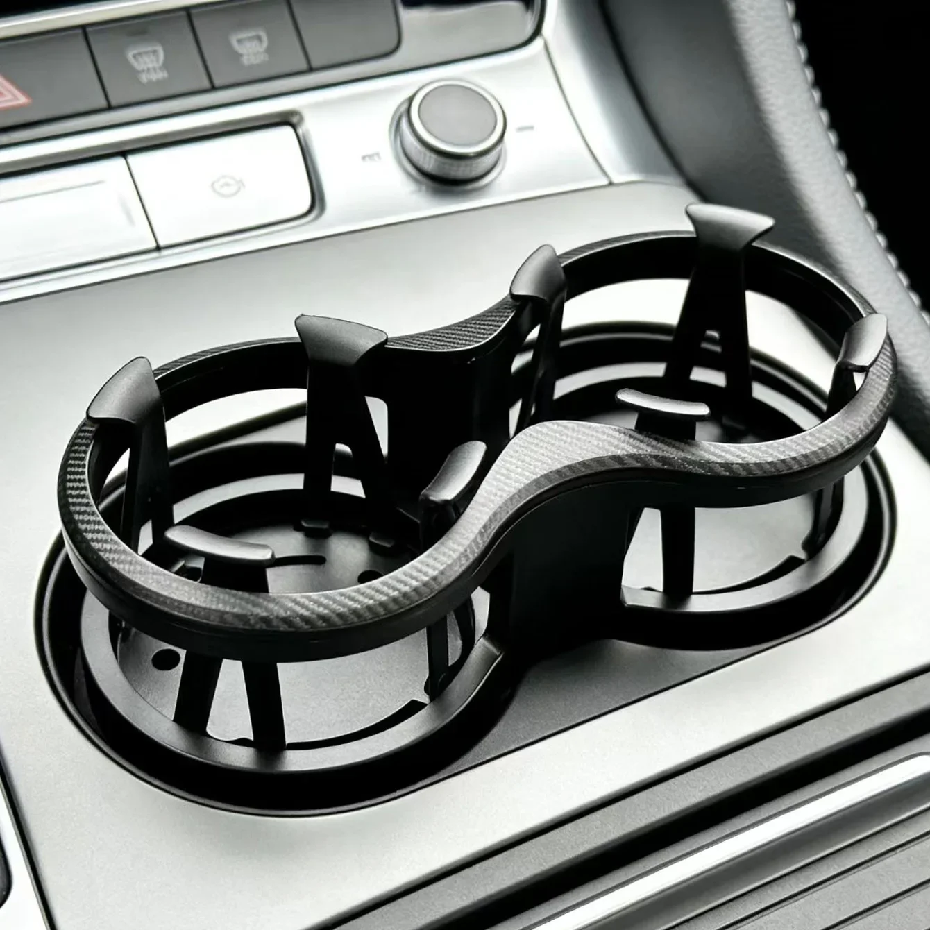 Auto-Getränkehalter-Erweiterung 2-in-1 Doppel-Getränkehalter-Adapter Verstellbarer Auto-Getränkehalter-Organizer Auto-Innenausstattung Zubehör – Detail 3