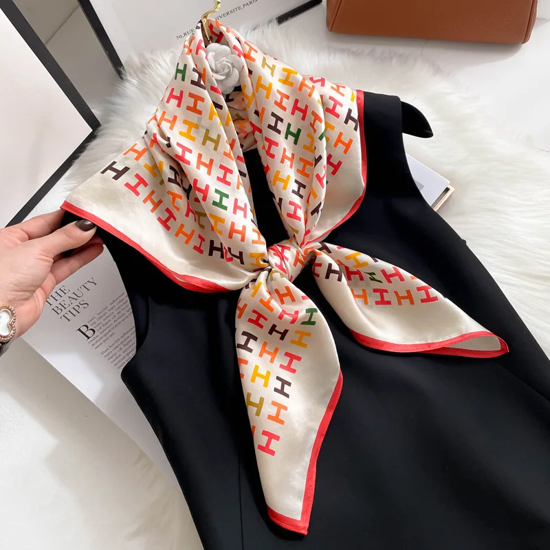 

90X90CM Hangzhou Letter Real Silk Scarf Big Scarf Women Spring and Autumn Silkworm Silk 90 Scarf Paired with Suit