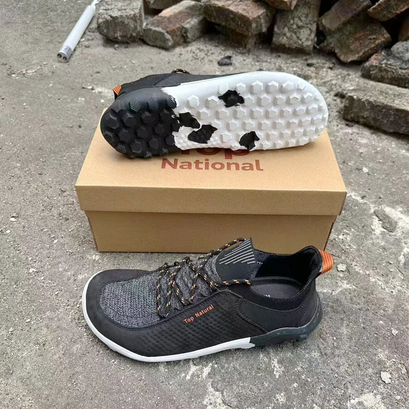 Wear-resistant men's and women's sports running shoes New summer lightweight, breathable, comfortable