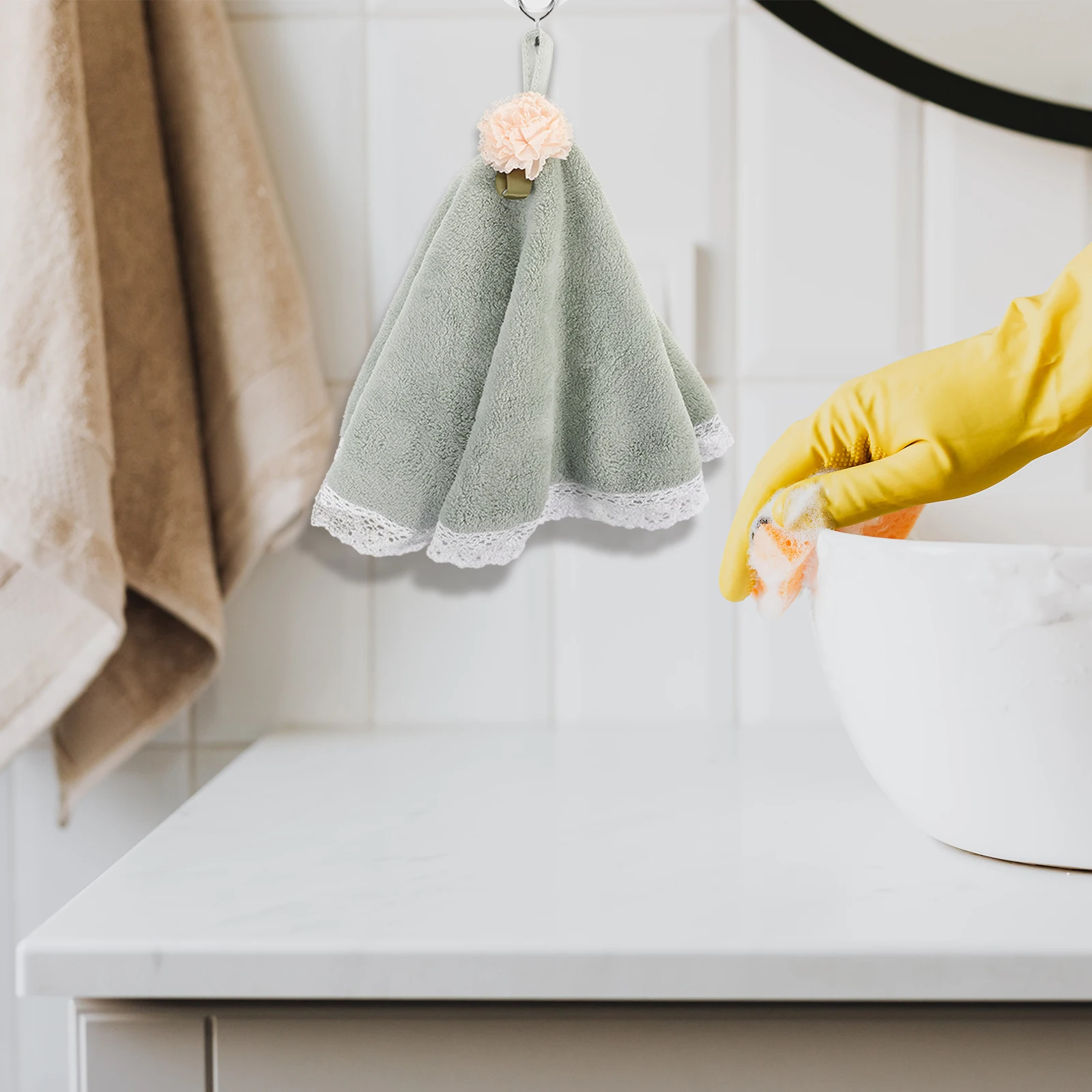

1pc Round Coral Fleece Hand Towels Absorbent Quick Drying Small Bath Kitchen Towels Hanging Microfiber